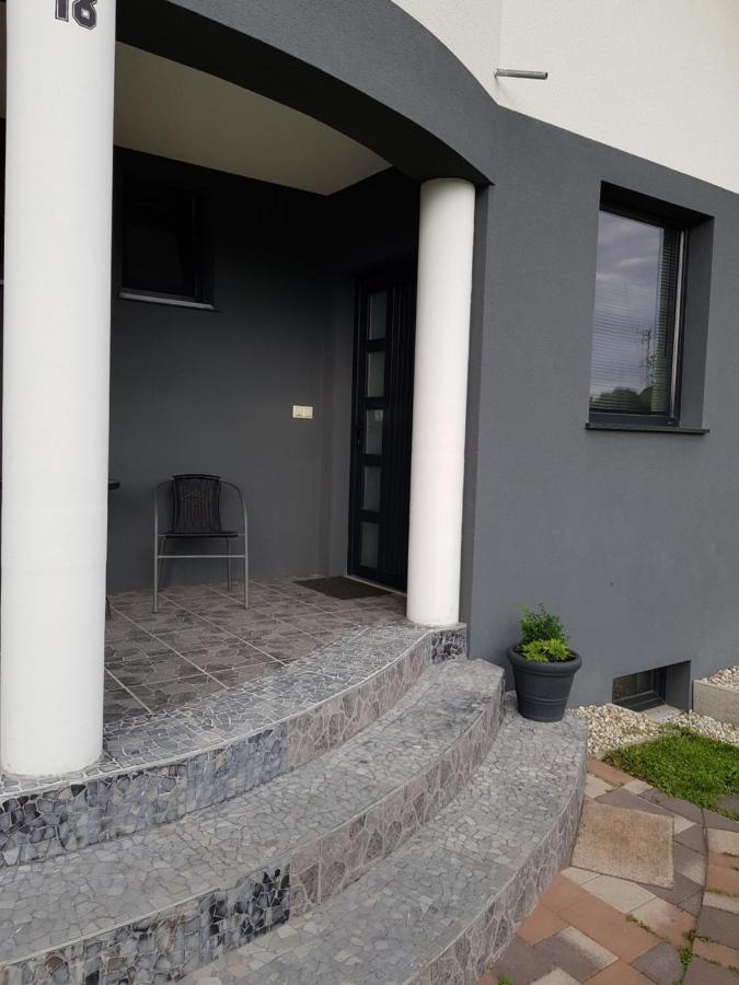 Honfoglalas Apartment Bük Exterior foto